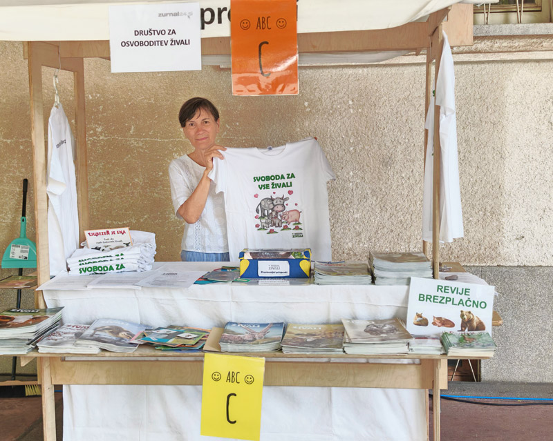 Društvo na Festivalu za ljubitelje živali 26
